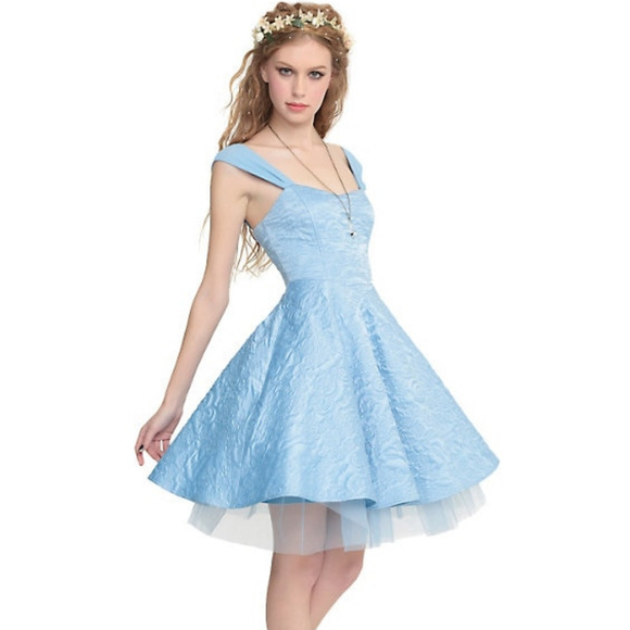 Hot Topic Dresses & Skirts - Hot Topic Cinderella Ball Gown